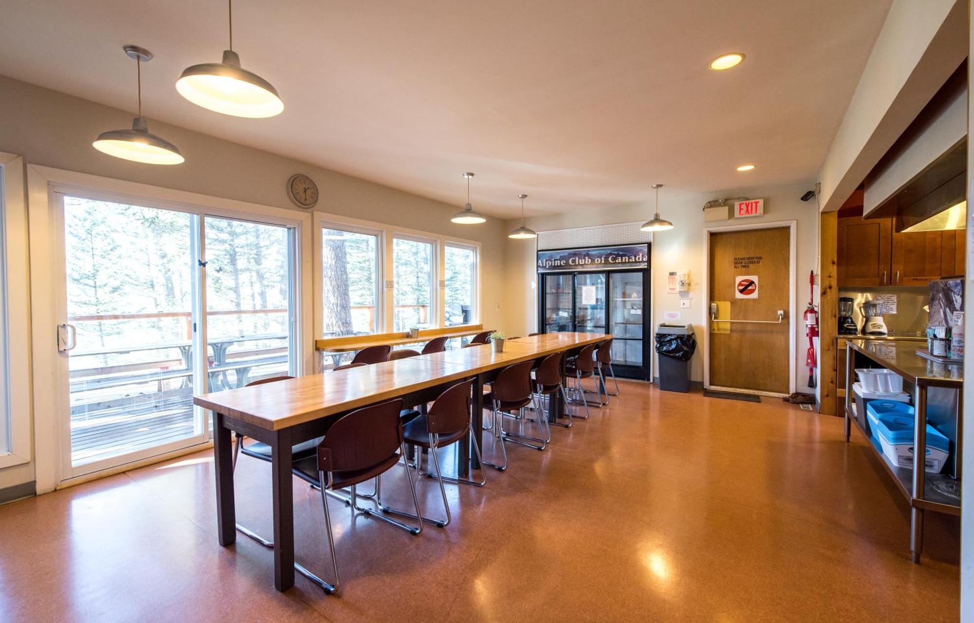 Canmore Alpine Hostel - Alpine Club Of Canada Zewnętrze zdjęcie