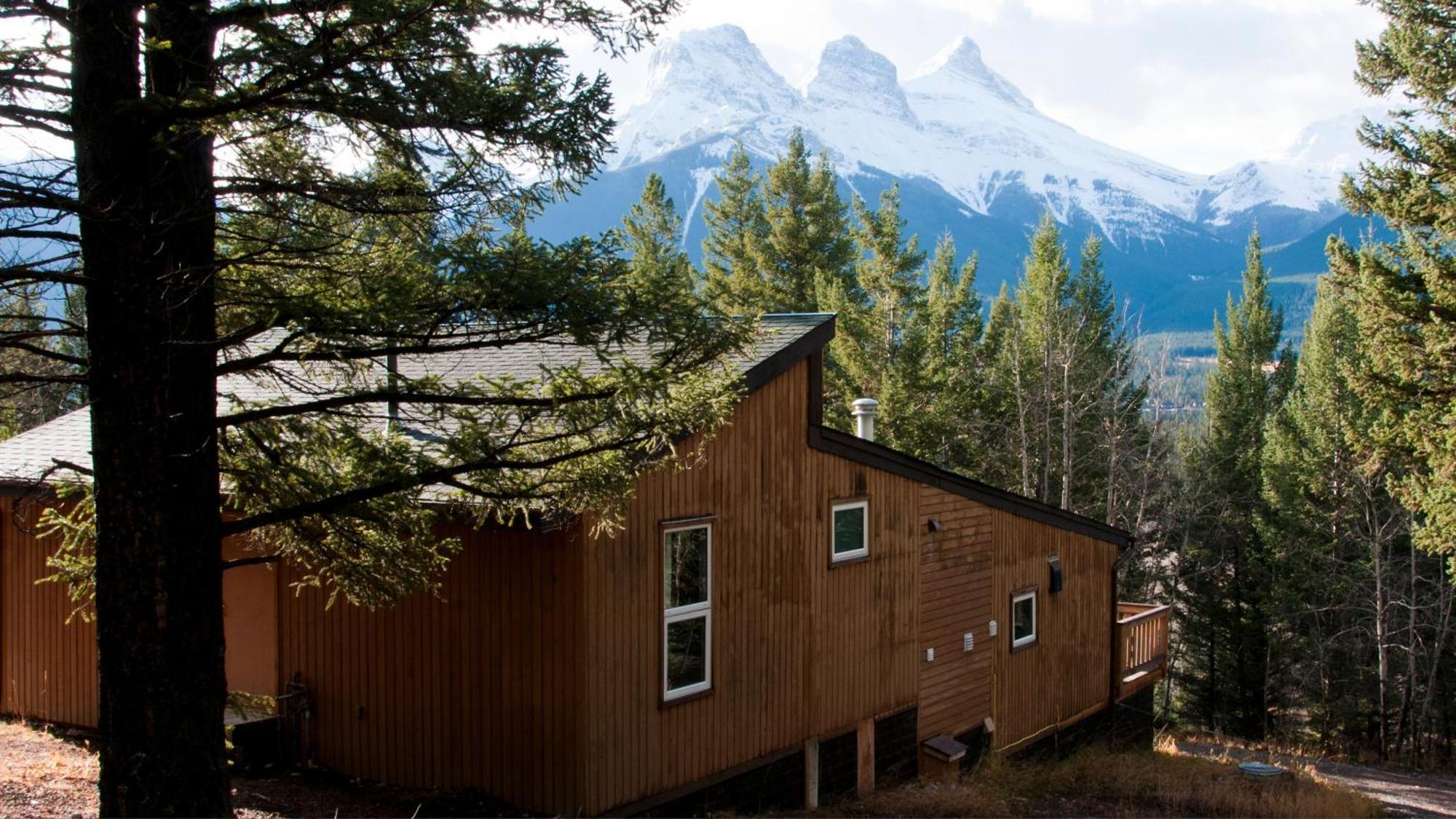 Canmore Alpine Hostel - Alpine Club Of Canada Zewnętrze zdjęcie